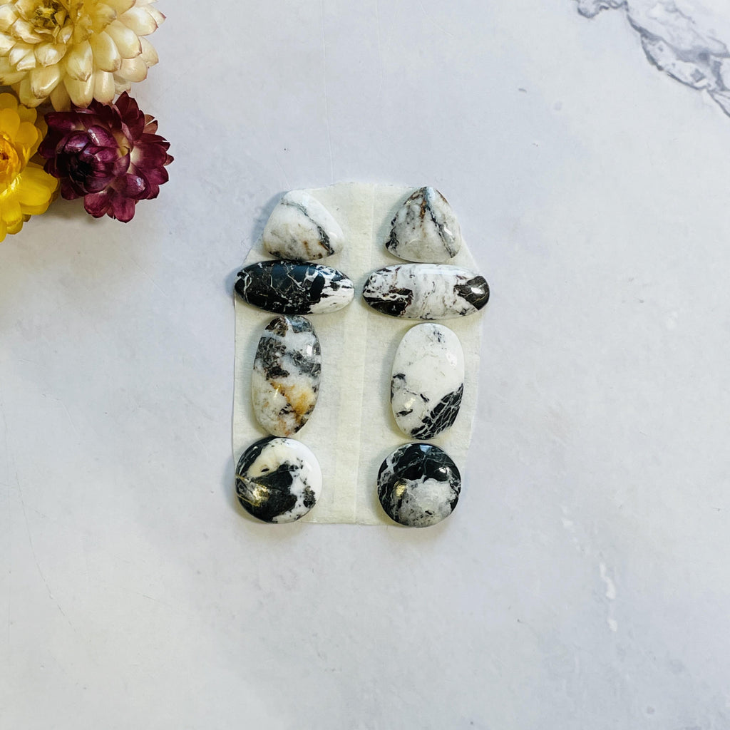 Medium Mixed Mixed White Buffalo Dolomite, Set of 8 - Turquoise Moose