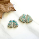Medium Faint Green Triangle Royston Turquoise, Set of 4 Background