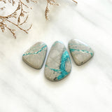 Large Sky Blue Freeform Royston Turquoise, Set of 3 Background