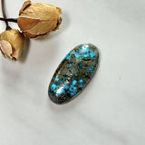 Large Sky Blue Oval Ithaca Peak Turquoise Background