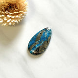 Large Sky Blue Teardrop Ithaca Peak Turquoise Background