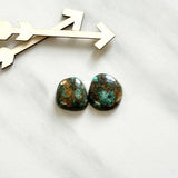 Medium Ocean Blue Freeform Number 8 Turquoise, Set of 2 Background