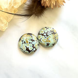 Large Yellow Round Giraffe Turquoise, Set of 2 Background