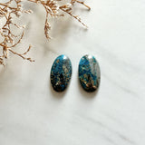 Medium Ocean Blue Oval Ithaca Peak Turquoise, Set of 2 Background