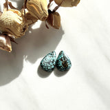 Medium Sky Blue Teardrop Yungai Turquoise, Set of 2 Background