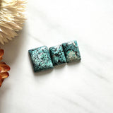 Small Ocean Blue Bar Yungai Turquoise, Set of 3 Background