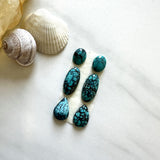 Small Ocean Blue Mixed Yungai Turquoise, Set of 6 Background