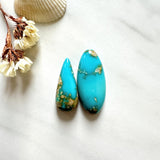 Large Sky Blue Mixed Ithaca Peak Turquoise, Set of 2 Background