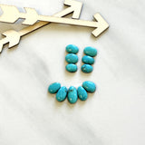 Small Sky Blue Mixed Kingman Turquoise, Set of 11 Background