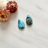 Medium Ocean Blue Teardrop Ithaca Peak Turquoise, Set of 2 Background