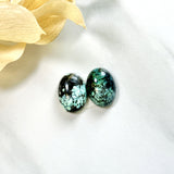 Medium Sea Green Oval Yungai Turquoise, Set of 2 Background