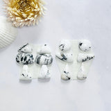 Medium White Mixed White Buffalo Dolomite, Set of 12 Background