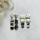 Small Mixed Mixed White Buffalo Dolomite, Set of 14 Background