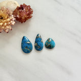 Medium Ocean Blue Tricolor Ithaca Peak Turquoise, Set of 3 Background