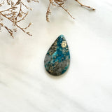 Large Sky Blue Teardrop Ithaca Peak Turquoise Background