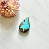 Large Sky Blue Teardrop Ithaca Peak Turquoise Background