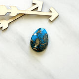 Large Ocean Blue Teardrop Ithaca Peak Turquoise Background