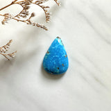 Large Ocean Blue Teardrop Ithaca Peak Turquoise Background