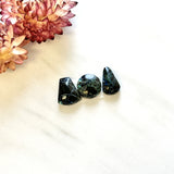 Small Ocean Blue Mixed Yungai Turquoise, Set of 3 Background