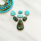 Medium Mixed Mixed Royston Turquoise, Set of 7 Background