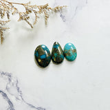 Large Ocean Blue Mixed Ithaca Peak Turquoise, Set of 3 Background