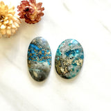 Large Ocean Blue Oval Ithaca Peak Turquoise, Set of 2 Background