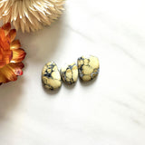 Small Yellow Mixed Treasure Mountain Turquoise, Set of 3 Background