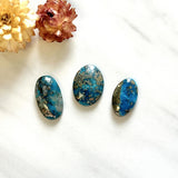Large Ocean Blue Oval Ithaca Peak Turquoise, Set of 3 Background