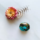 Large Ocean Blue Nugget Treasure Mountain Background