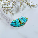 Large Ocean Blue Petal Yungai Turquoise, Set of 4 Background