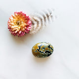 Large Earth Brown Nugget Giraffe Background