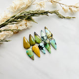 Medium Mixed Teardrop MixedTurquoise, Set of 10 Background