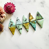 Large Mixed Triangle Mixed Turquoise, Set of 10 Background