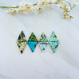 Large Mixed Triangle Mixed Turquoise, Set of 8 Background
