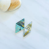 Large Mixed Triangle Mixed Turquoise, Set of 4 Background