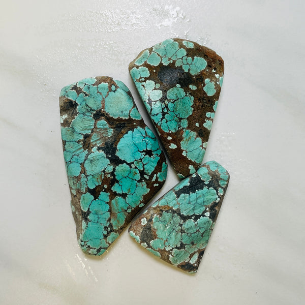 Sky Blue Rough Natural Yungai Turquoise Slabs Background