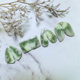 Medium Lime Green Mixed Green Serpentine Serpentine, Set of 8 Background