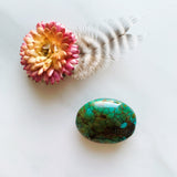 Large Sea Green Nugget Treasure Mountain Background