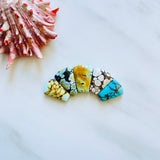 Medium Mixed Petal Mixed Turquoise, Set of 5 Background