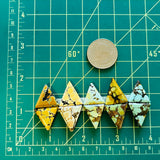 Medium Mixed Triangle Mixed Turquoise, Set of 10 Dimensions