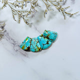 Medium Sky Blue Petal Yungai Turquoise, Set of 4 Background