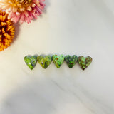 Small Sea Green Heart Yungai Turquoise, Set of 5 Background
