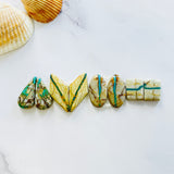 Medium Deep Green Mixed Royston Turquoise, Set of 8 Background