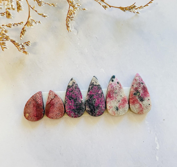 Natural Cobaltoan Calcite Cabochons – Turquoise Moose