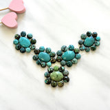 Small Mixed Mixed Yungai Turquoise, Set of 50 Background