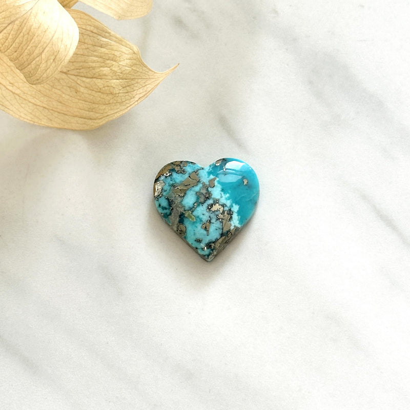 Large Sky Blue Heart Ithaca Peak Turquoise Background