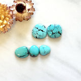 Small Sky Blue Mixed Yungai Turquoise, Set of 5 Background