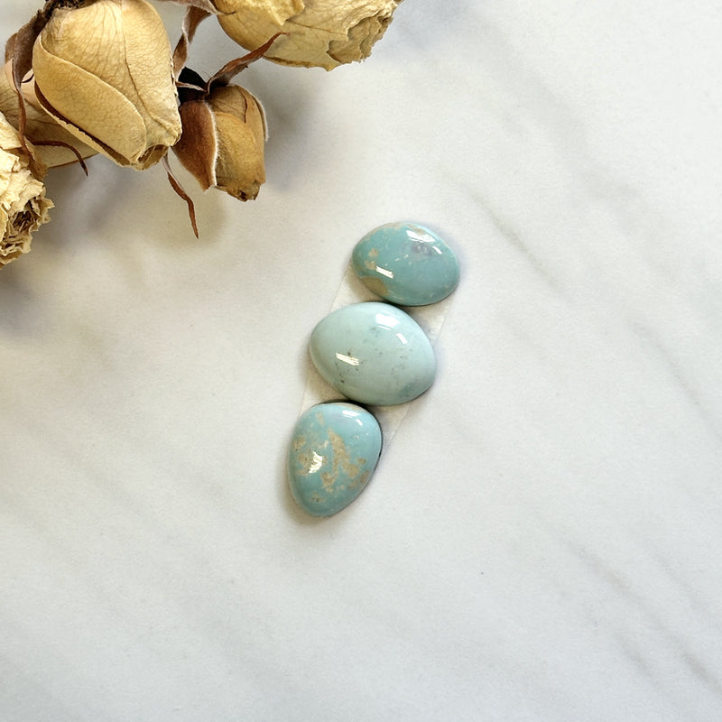 Small Faint Green Mixed Broken Arrow Variscite, Set of 3 Background