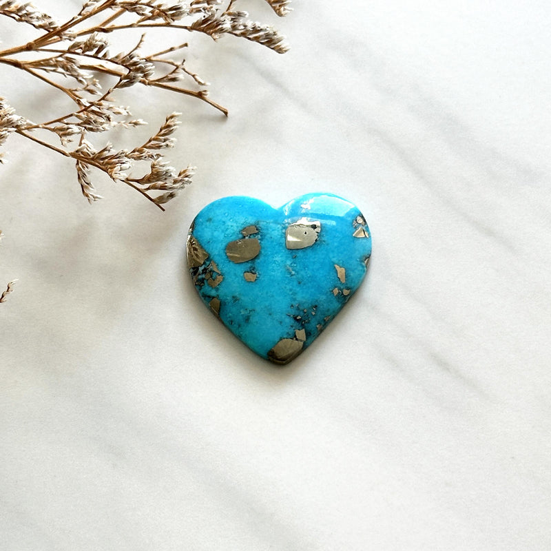 Large Sky Blue Heart Ithaca Peak Turquoise Background