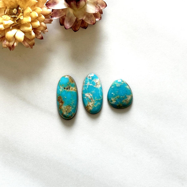 Small Sky Blue Mixed Royston Turquoise, Set of 3 Background